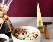 Savoury Oatmeal with Pancetta, Spinach & Sbrinz AOP